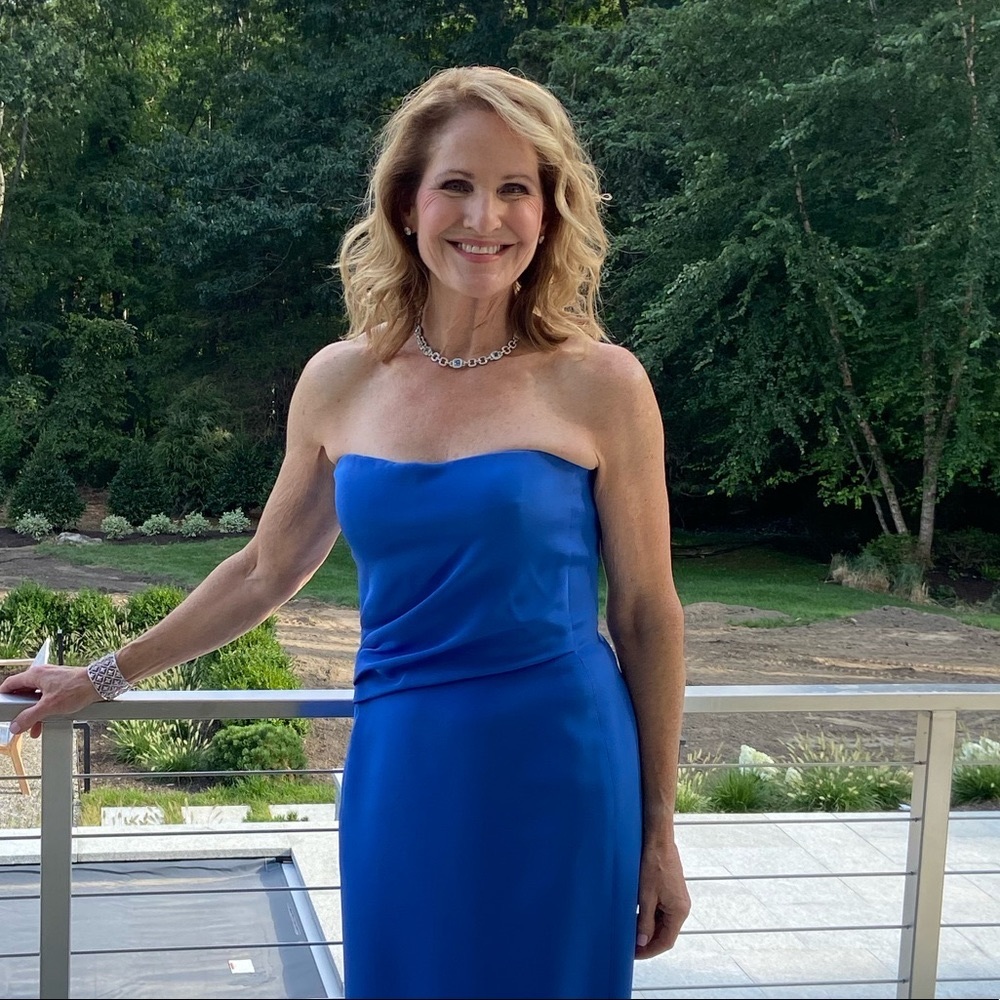 Meet your Posher, Sharon